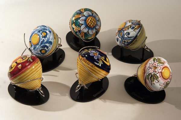 trottole in ceramiche di caltagirone